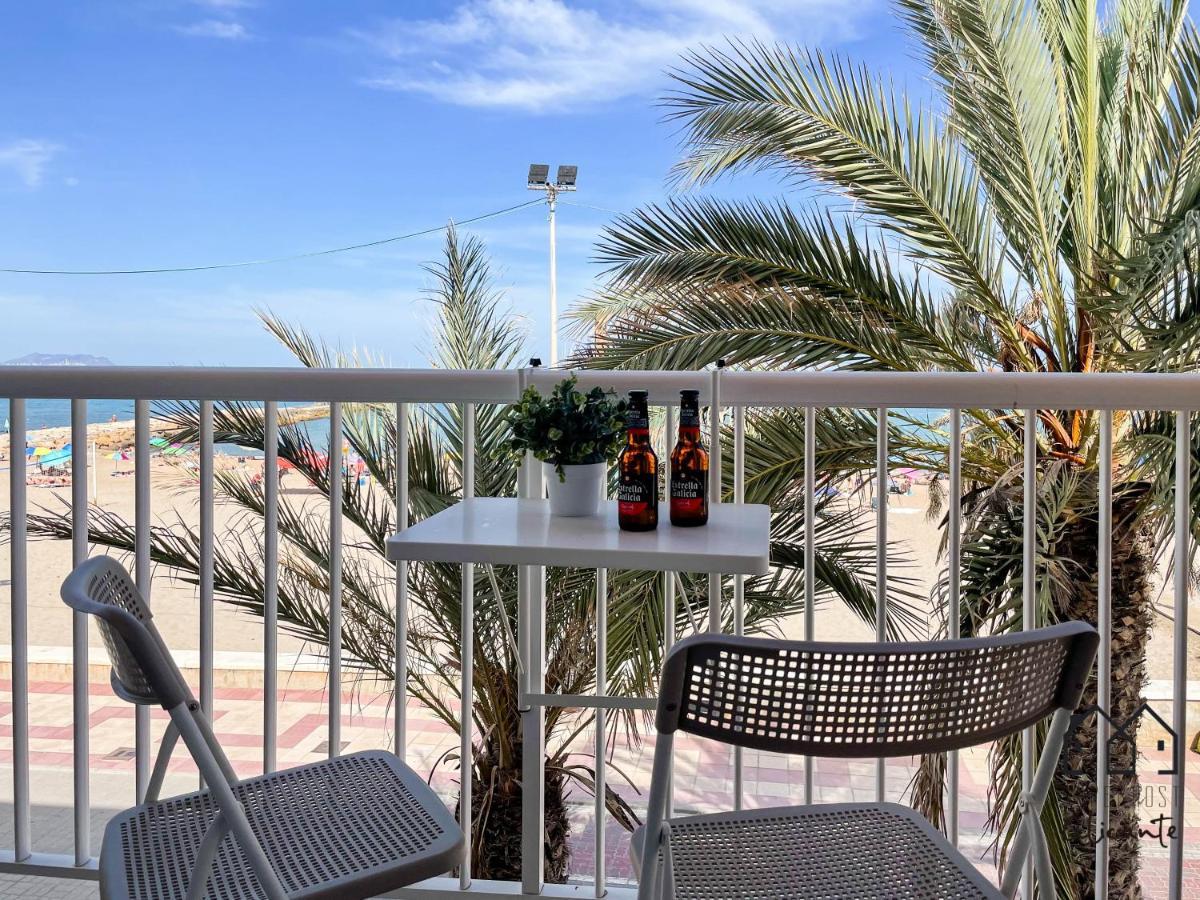Maravillosas Vistas A La Bonita Playa De Campello. El Campello